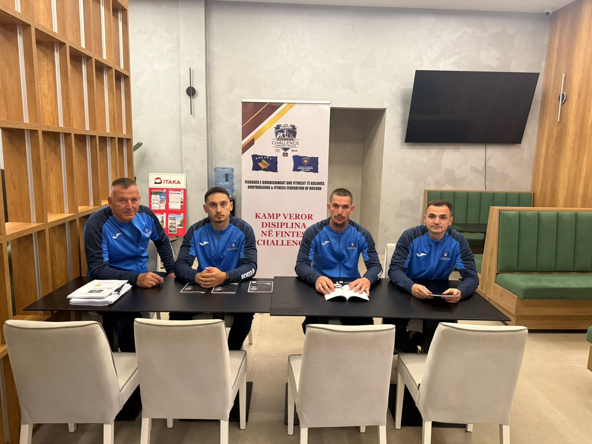 Pjesëmarrës në hapjen e Kampit Veror 2026 në Fitness Challenge.